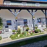 Hajnalka Vendeghaz Penzion Bük