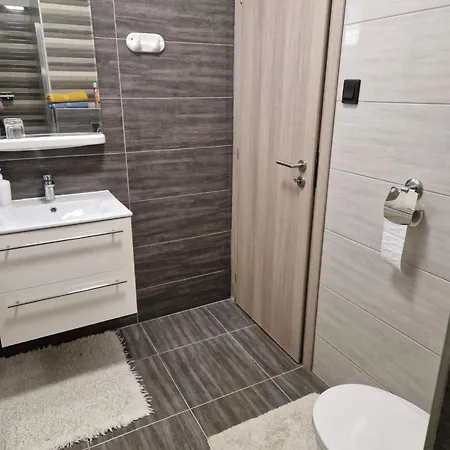 Hajnalka Vendeghaz 3* Bük