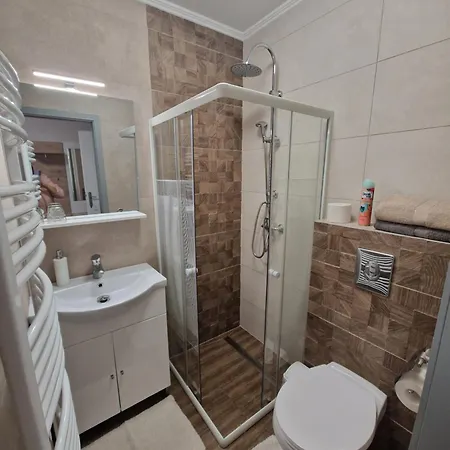 Hajnalka Vendeghaz 3* Bük